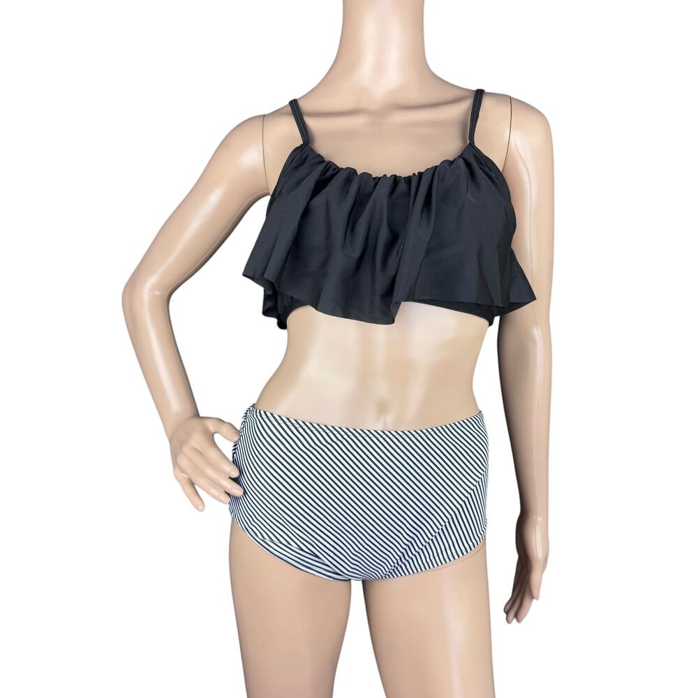 New Women's Black Ruffled Flowy Spaghetti Strap Padded Bikini Swimsuit Top M